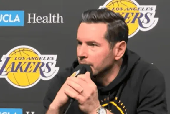 体育赛事直播-雷迪克谈各队打湖人比赛现象：很少遇到对手状态低迷的夜晚